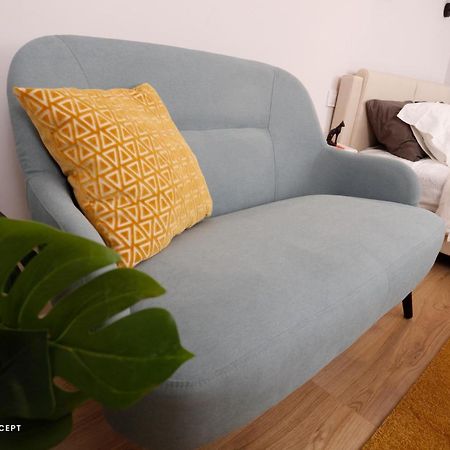 Brand New Lovely Studio Near Metro Station 布加勒斯特 外观 照片